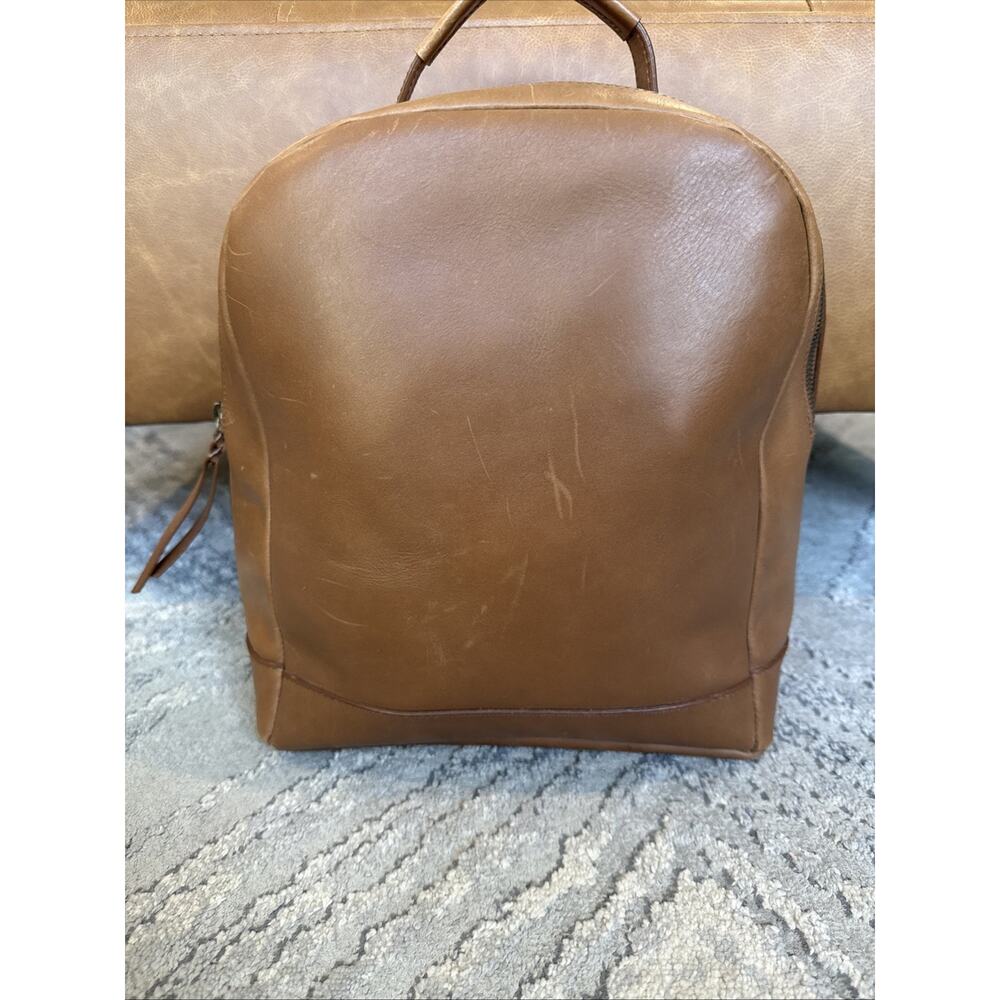 Able Alem Small Leather Backpack Camel Distressed